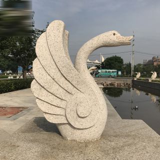 不銹鋼動物天鵝雕塑的設(shè)計原則