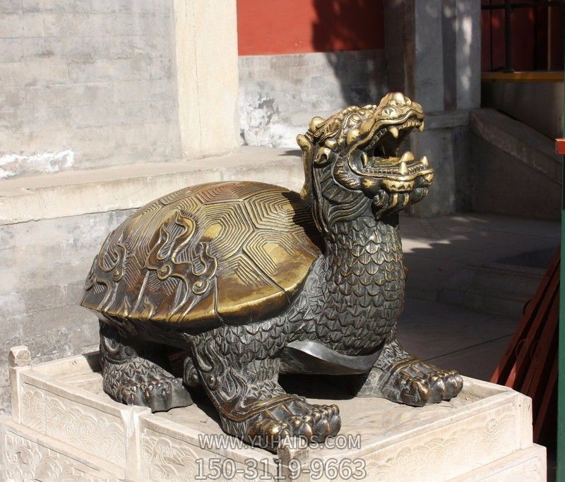 公園里擺放的張嘴的玻璃鋼創(chuàng)意龍龜?shù)袼?>
                                <h2>公園里擺放的張嘴的玻璃鋼創(chuàng)意龍龜?shù)袼?參數(shù)說明</h2>
                                                                        <table>
                                      <tr>
                                        <th>產(chǎn)品標(biāo)題</th>
                                        <td>公園里擺放的張嘴的玻璃鋼創(chuàng)意龍龜?shù)袼?/td>
                                      </tr>
                                      <tr>
                                        <th>發(fā)布時(shí)間</th>
                                        <td>2023-05-30 12:25</td>
                                      </tr>
                                      <tr>
                                        <th>價(jià)格</th>
                                        <td><span>電話咨詢</td>
                                      </tr>
                                                                              <tr>
                                          <th>雕刻內(nèi)容</th>
                                          <td>龍、龍龜</td>
                                        </tr>
                                                                              <tr>
                                          <th>應(yīng)用場(chǎng)所</th>
                                          <td>公園</td>
                                        </tr>
                                                                              <tr>
                                          <th>制作材質(zhì)</th>
                                          <td>玻璃鋼</td>
                                        </tr>
                                                                          </table>
                                <h2>公園里擺放的張嘴的玻璃鋼創(chuàng)意龍龜?shù)袼?詳細(xì)說明</h2>
                                <p>玉海雕塑是一家綜合性的雕塑公司，擁有多款公園里擺放的張嘴的玻璃鋼創(chuàng)意龍龜?shù)袼苣Ｐ停杉庸ざㄖ贫喾N公園里擺放的張嘴的玻璃鋼創(chuàng)意龍龜?shù)袼埽С植馁|(zhì)、樣式、風(fēng)格、尺寸大小等方面的調(diào)整修改定制。我們所加工制作的公園里擺放的張嘴的玻璃鋼創(chuàng)意龍龜?shù)袼苜|(zhì)優(yōu)價(jià)廉，遍布全國(guó)多個(gè)省市地區(qū)，想要了解更多案例圖片，請(qǐng)電話或微信咨詢。材質(zhì)、大小、樣式等都可以按需定制，還可根據(jù)您提供給的公園里擺放的張嘴的玻璃鋼創(chuàng)意龍龜?shù)袼軜訄D進(jìn)行制作！如有相關(guān)需求，歡迎致電（微信同號(hào)）：<span>150-3119-9663</span></p>
                                                                <div   class=