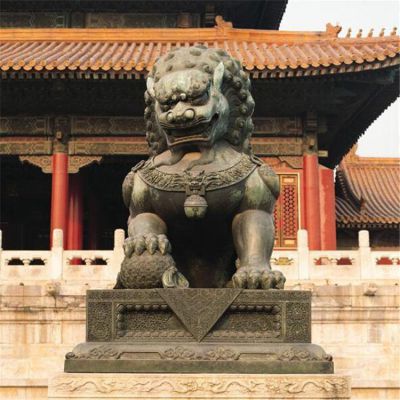 銅雕仿古門(mén)口對(duì)獅子雕塑大型景區(qū)裝飾擺件