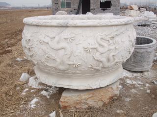 簡(jiǎn)析石雕花盆的類型與特點(diǎn)
